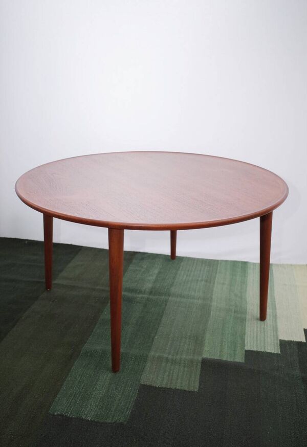 Table basse danoise sous teck Table d'appoint BC Møbler