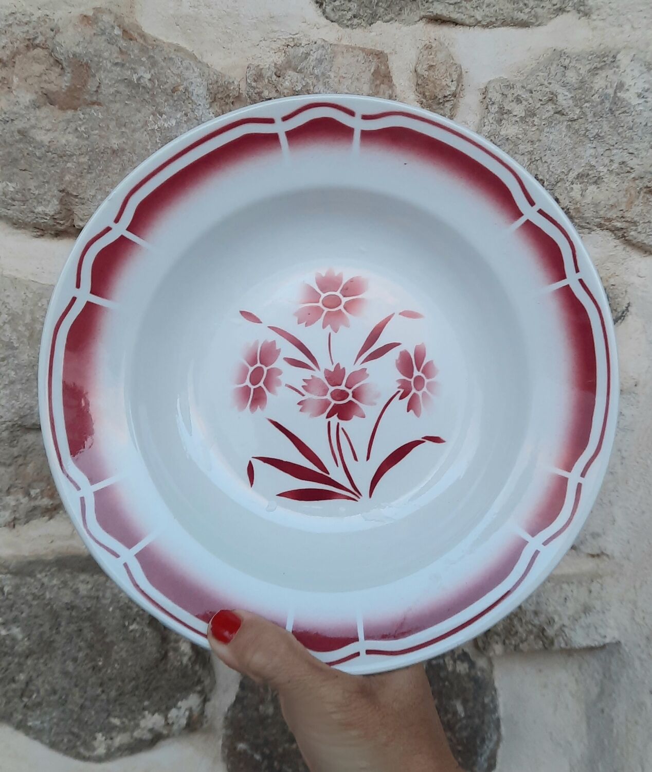 Hollow plates saint Amandoise