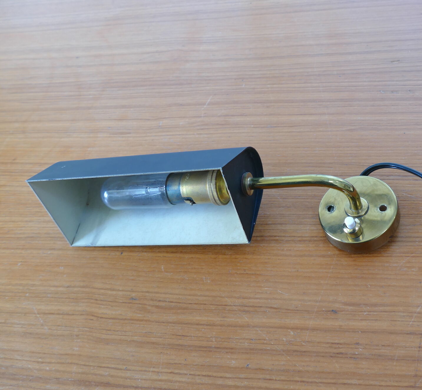 Wall lamp 5555 Pierre Disderot 1950