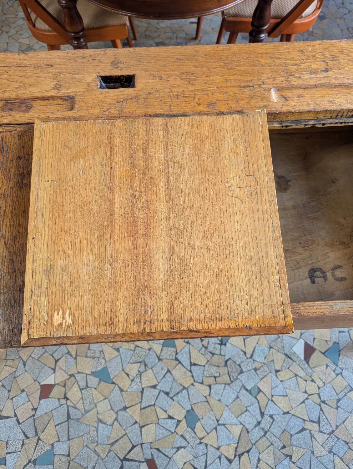Double school desk