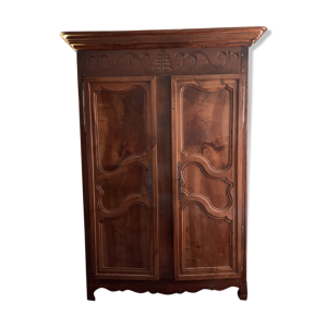 Armoire en noyer