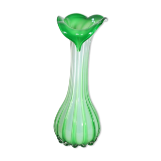 “JACK IN THE PULPIT” BLOWN GLASS VASE