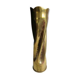 Twisted shell casing