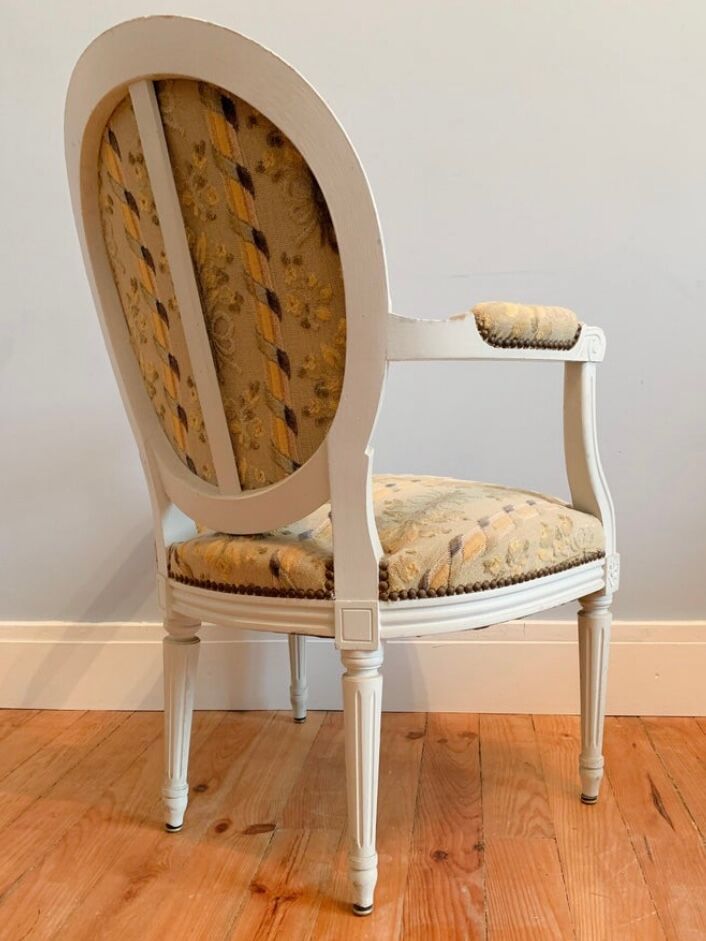 Chair and armchair medallion, Louis XVI style, circa 1950