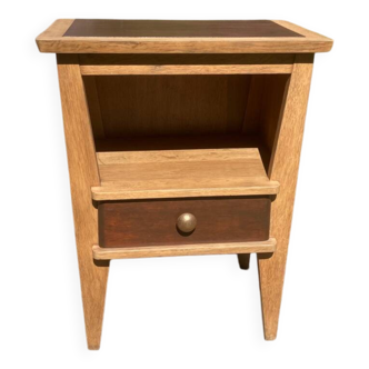 Table de chevet