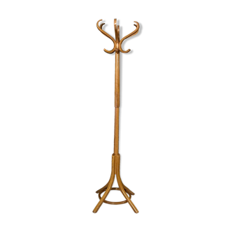 Baumann coat holder