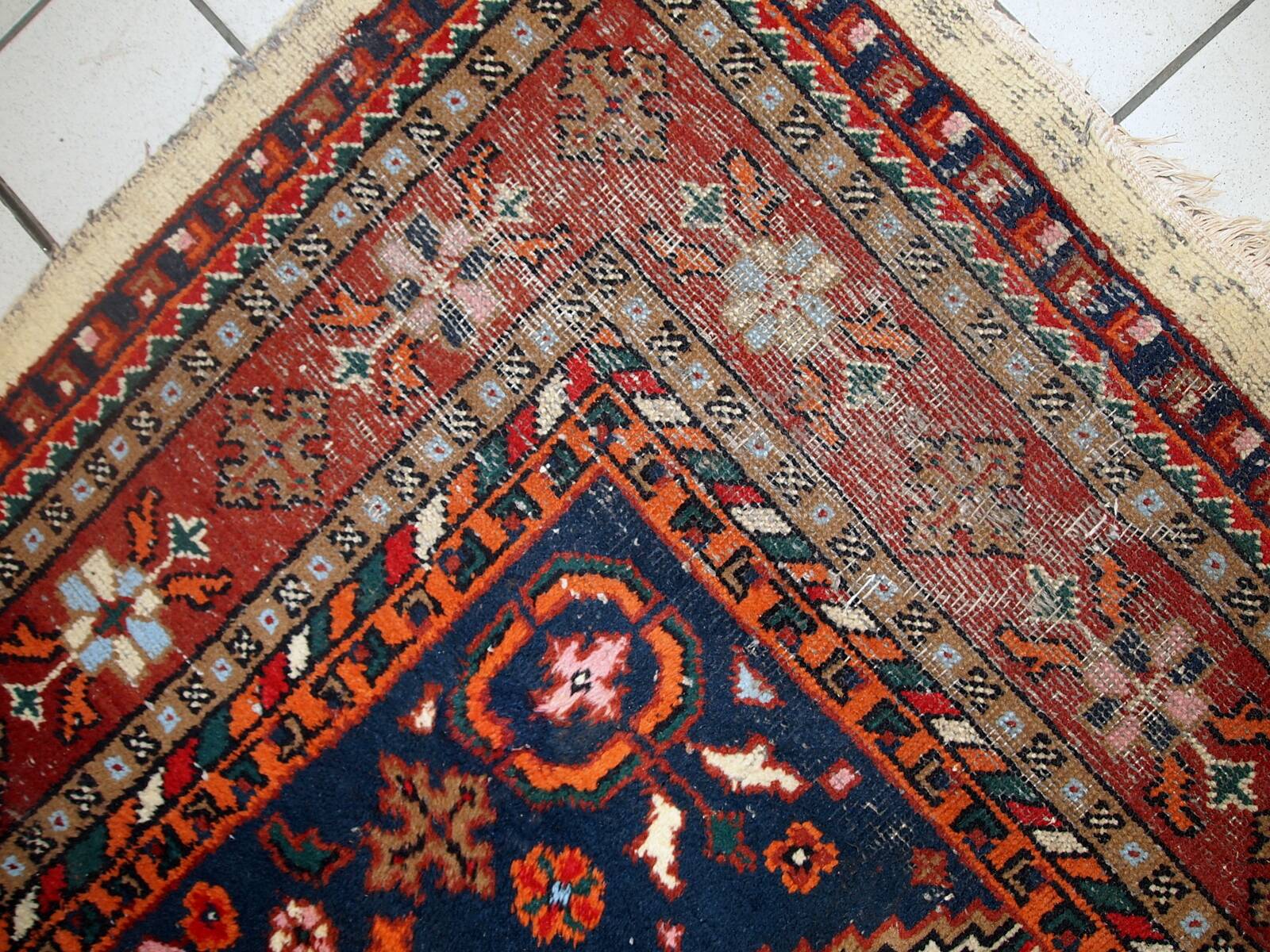 Tapis Hamadan Vintage du Moyen-Orient, Années 1970, Authentique et Patiné