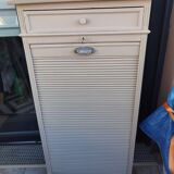 Curtain filing cabinet