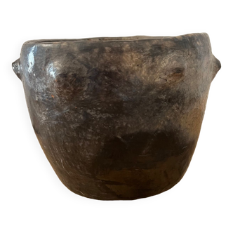 Sejnane terracotta vase