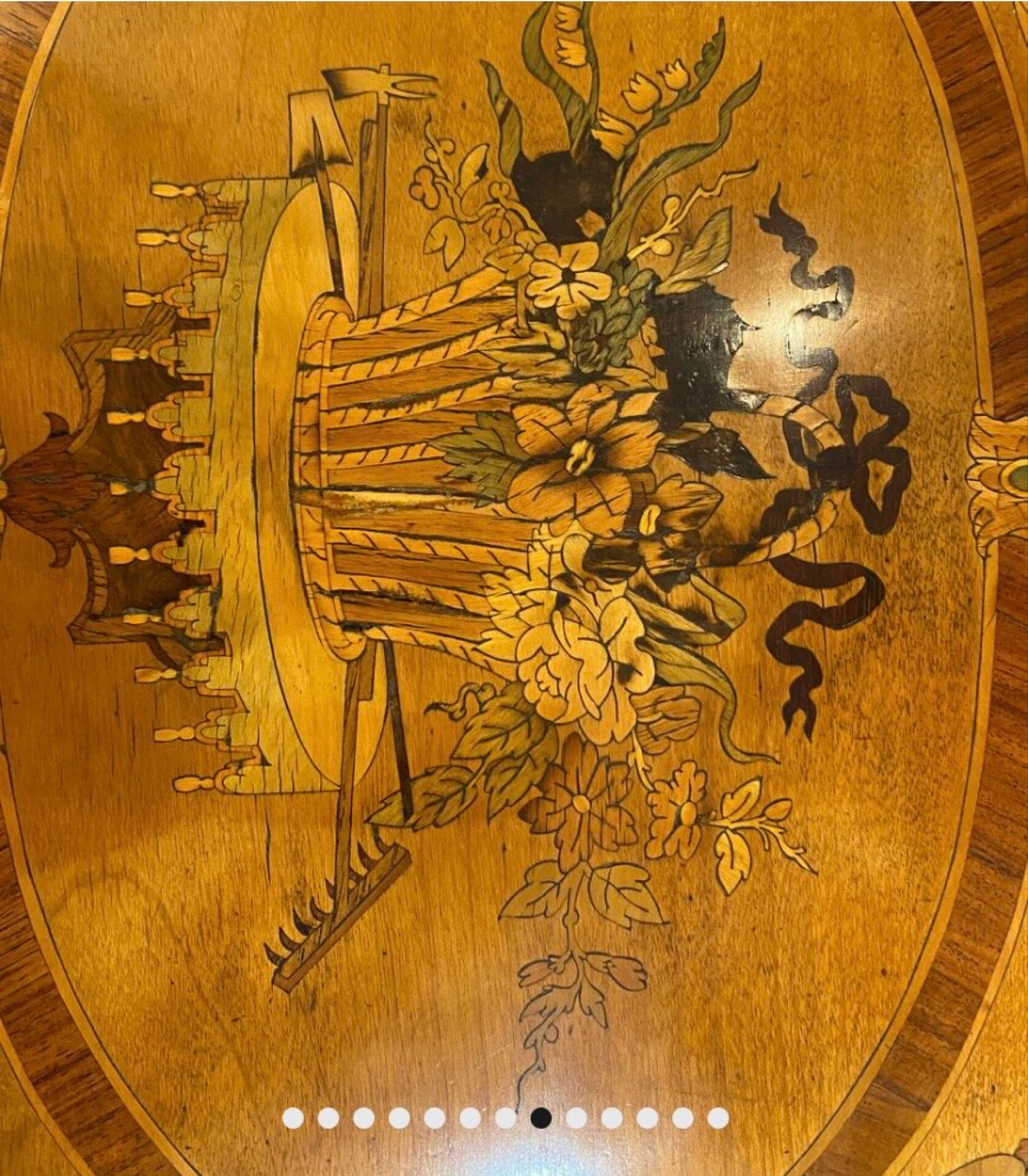 Napoleon III period dressing table (1855) fully inlaid.