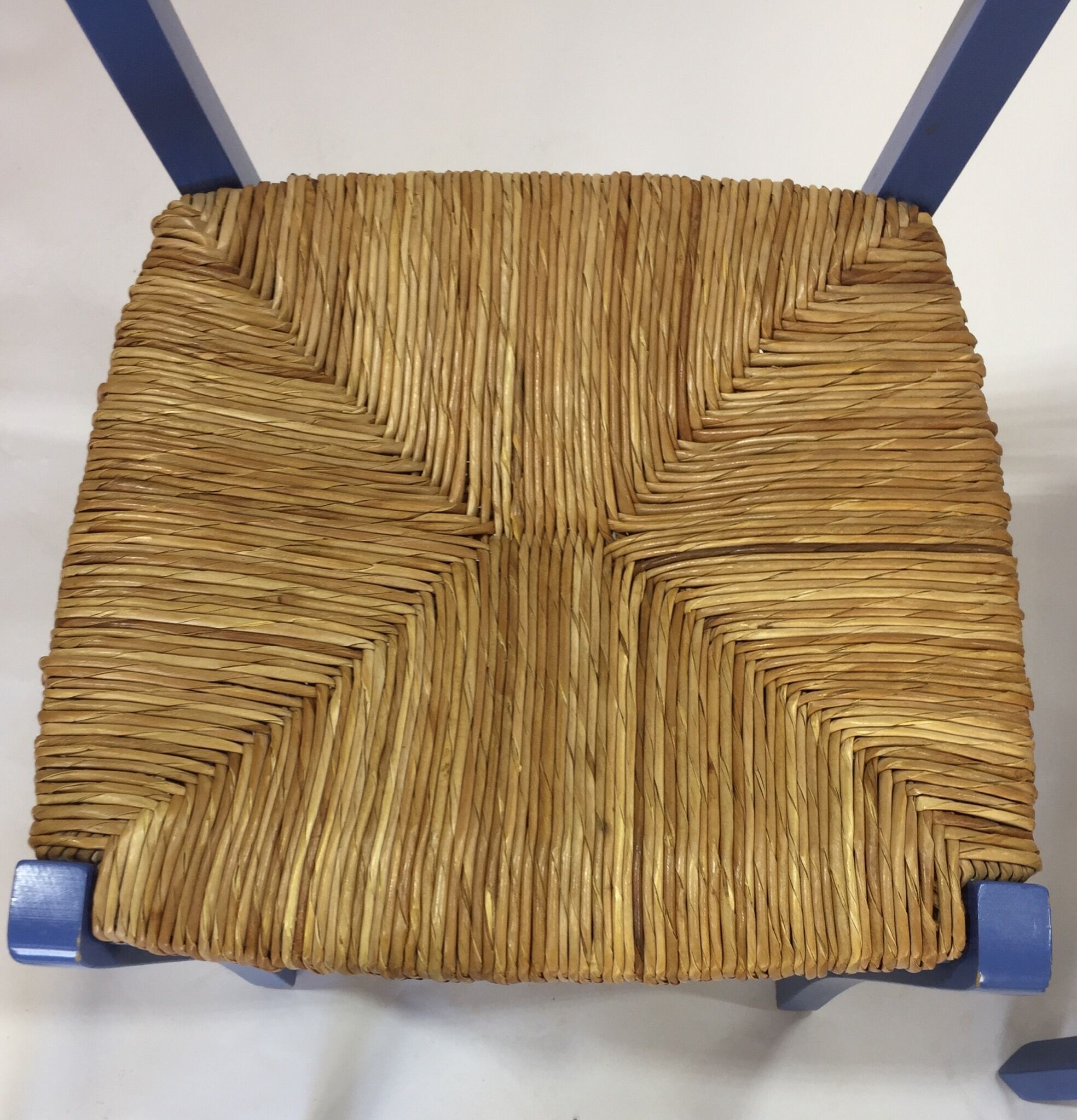 Lot of 4 decked blue chairs