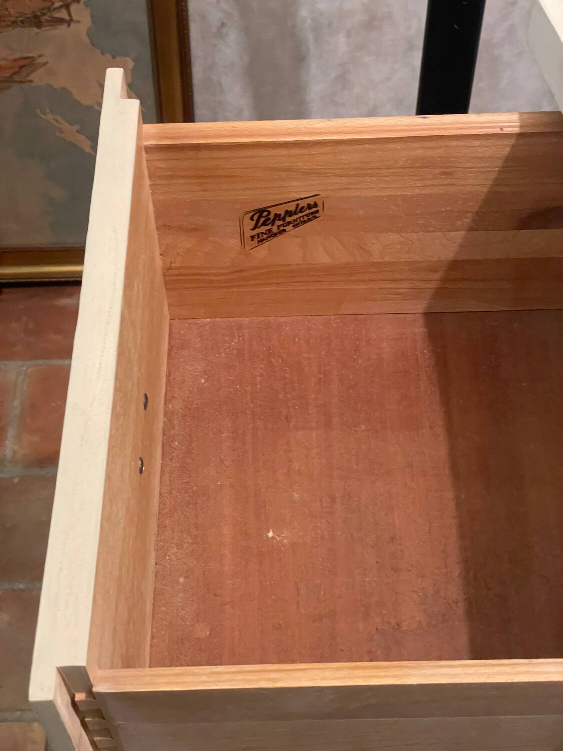 "Triple Dresser" Mid-Century – Temple's Fine Furniture – Can