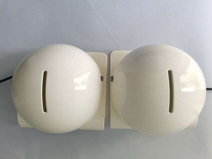 Pair of "Bugia" lamps by Giuseppe Cormio edited by Guzzini