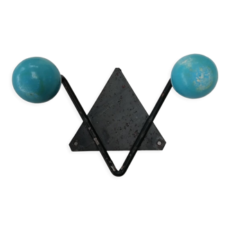 Blue ball hook