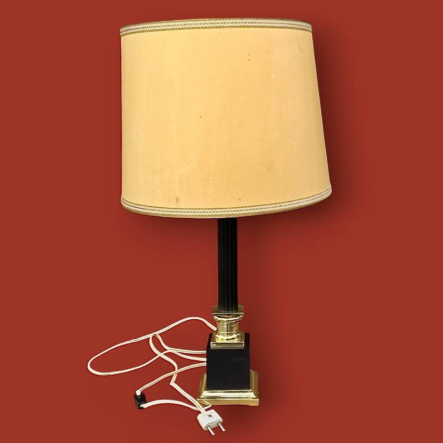 Ancienne lampe colonne néoclassique en laiton doré et noir et papier