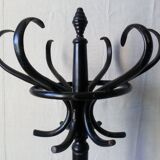 Coat rack parrot Thonet 1900