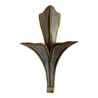 Lily leaf wall lamp