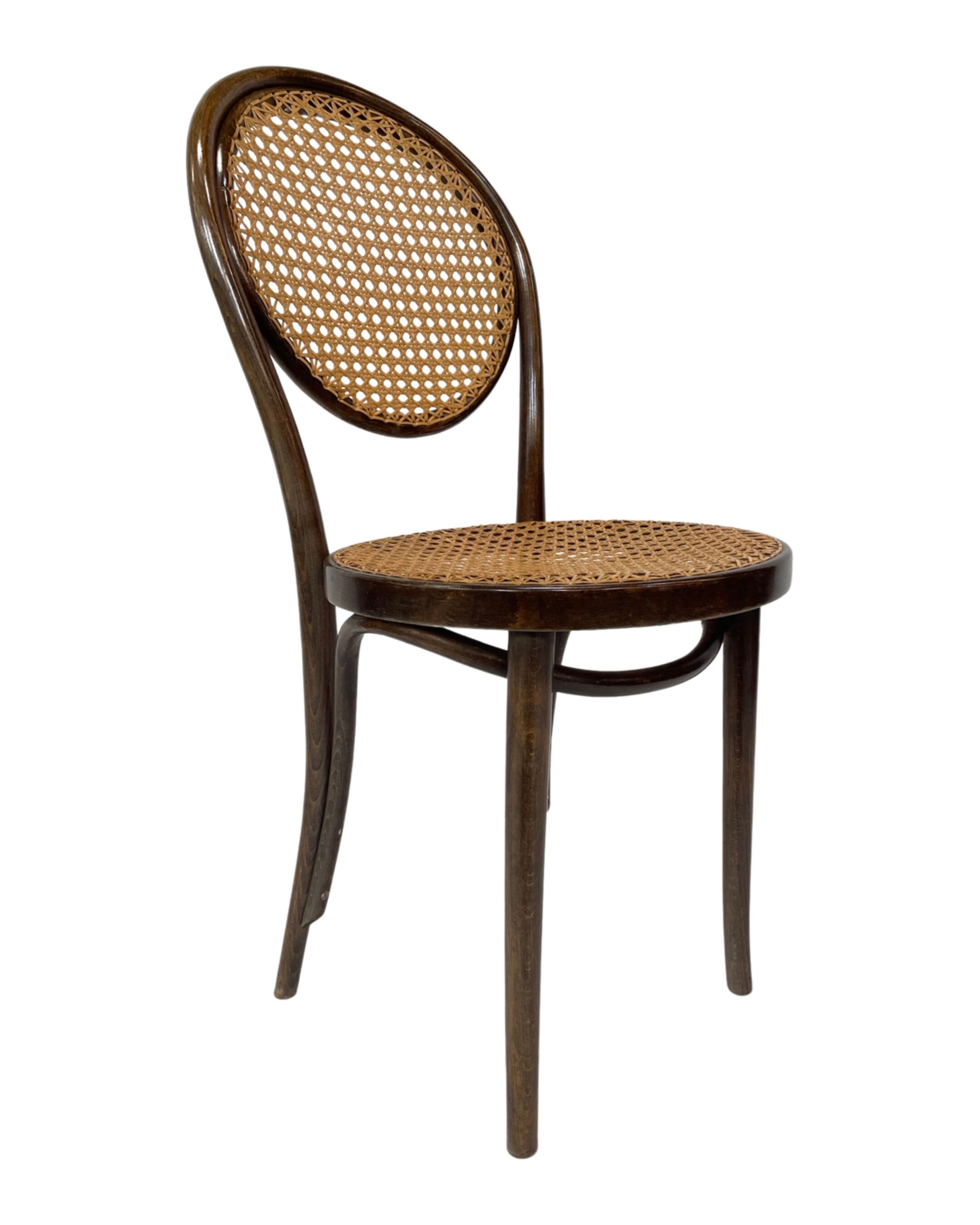 Ensemble vintage de quatre chaises Michael Thonet ZPM Radomsko Design