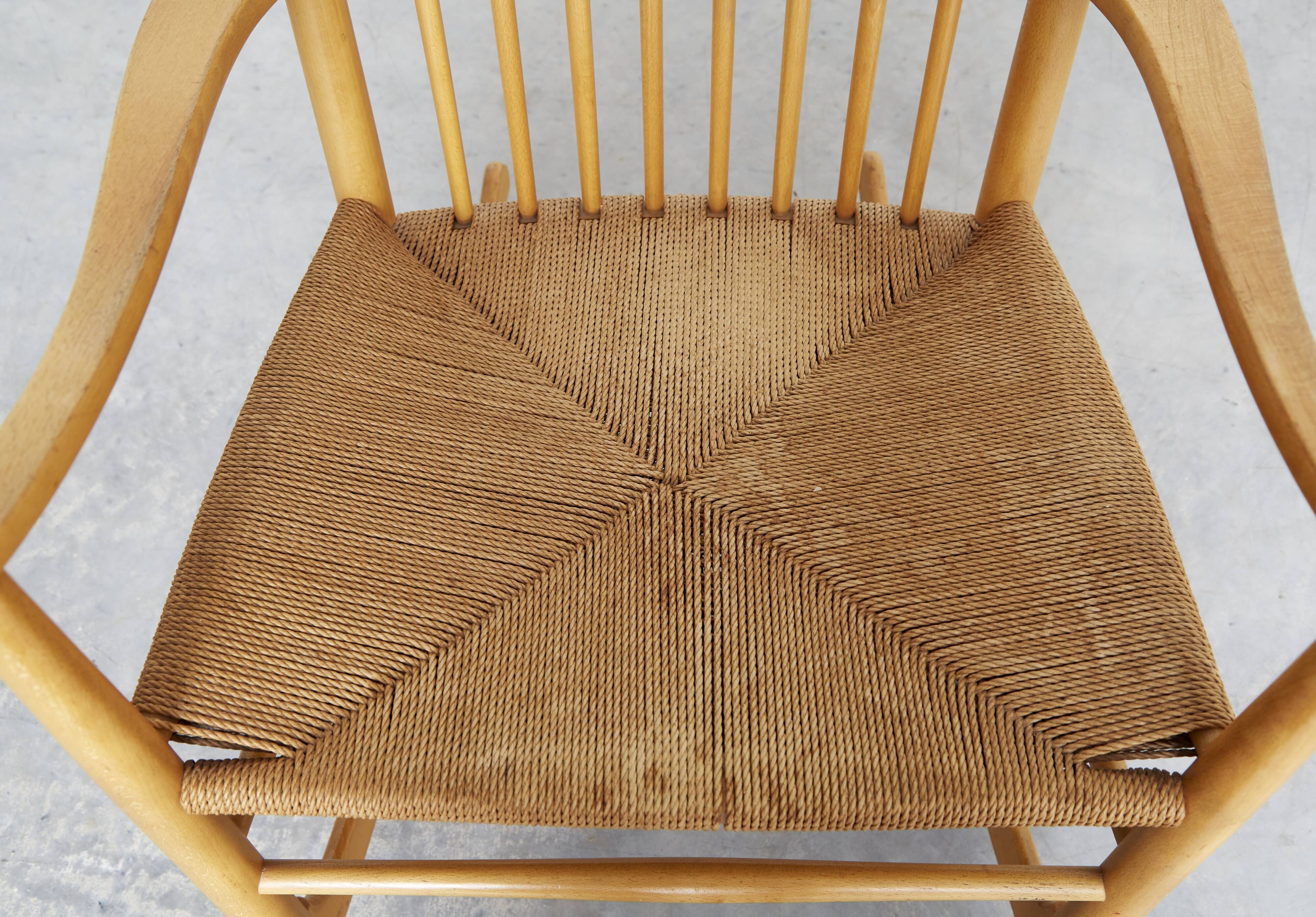 Vintage J16 Rocking Chair by Hans J. Wegner for FDB Møbler, 1960s