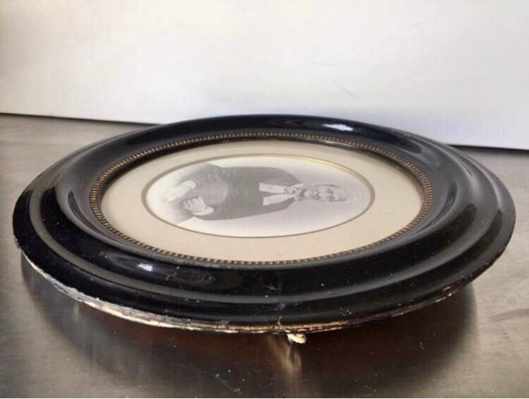 Cadre Floral Vintage Avec Bordure Dorée élégante | Vecteur Premium