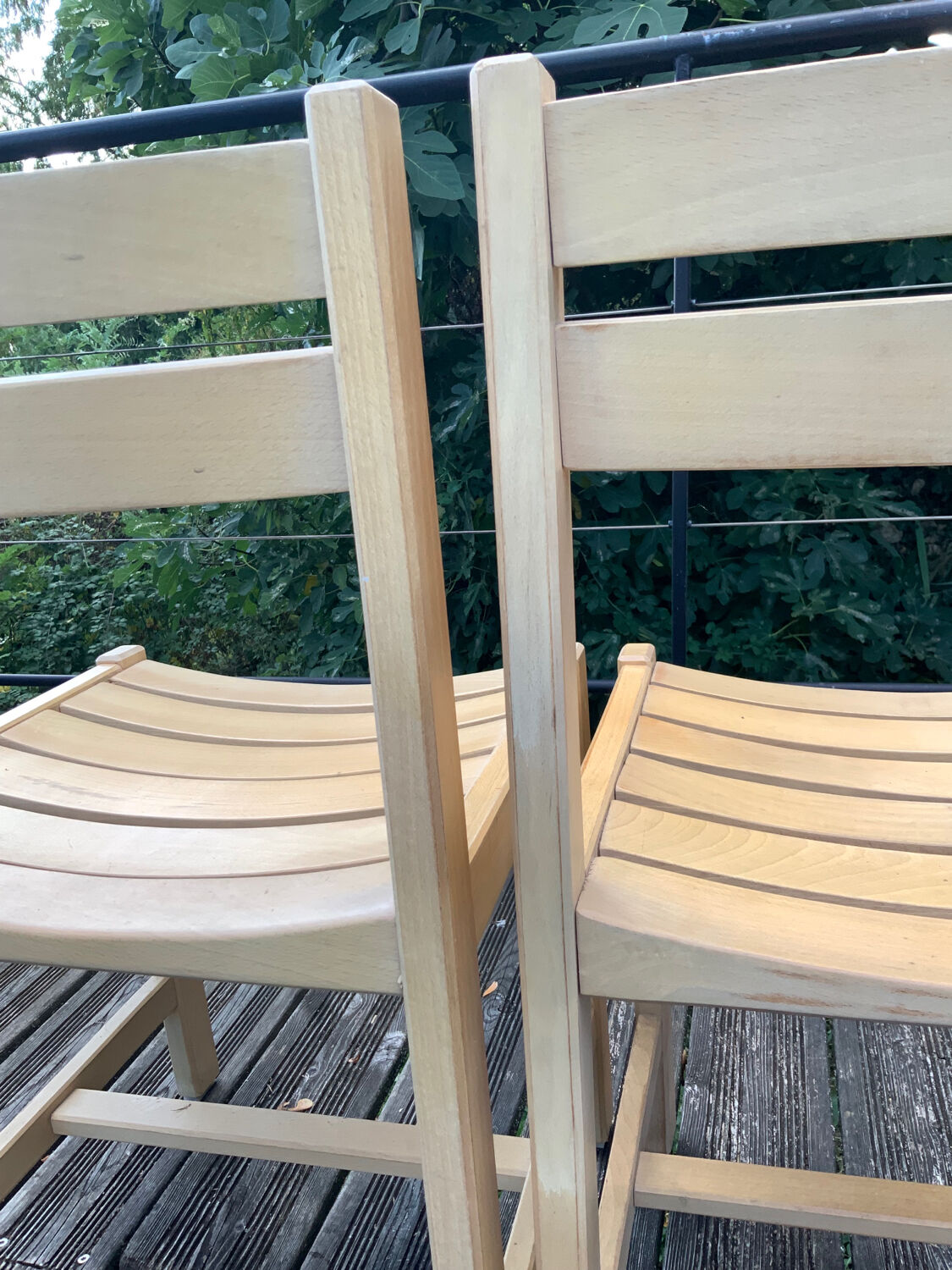 Solid beech chairs André Sornay