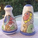Salt and pepper shaker