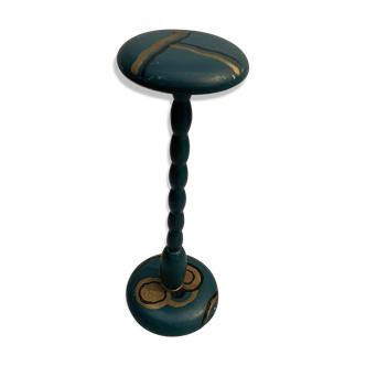Hat holder