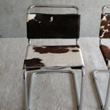 Paire de chaises cantilever en poil de poney