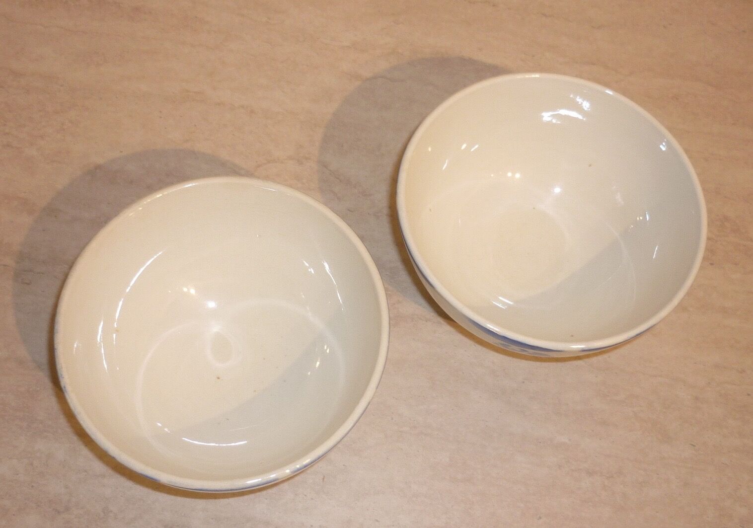 Set of 2 old ceramic bowls Mona de Gien