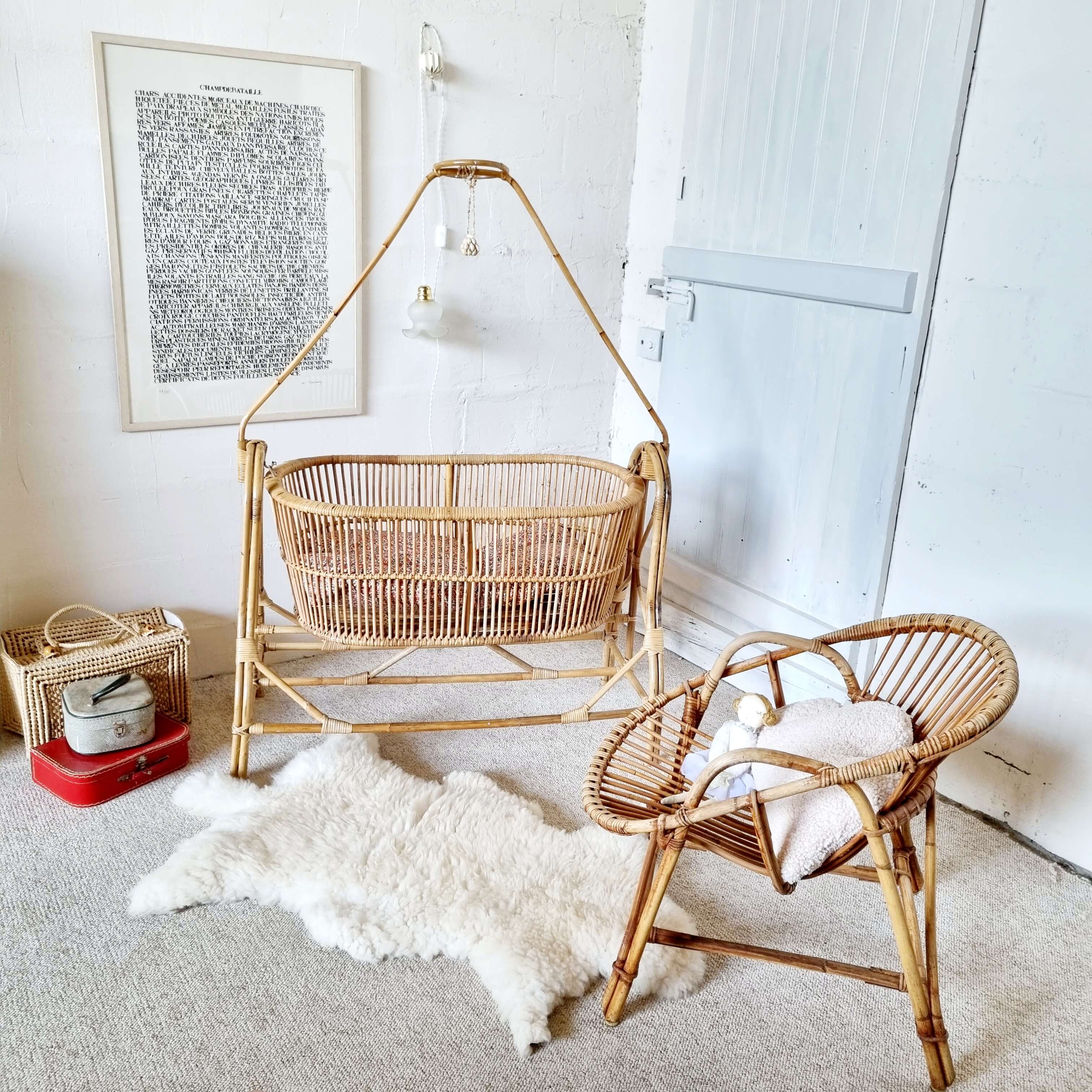 Rattan cradle