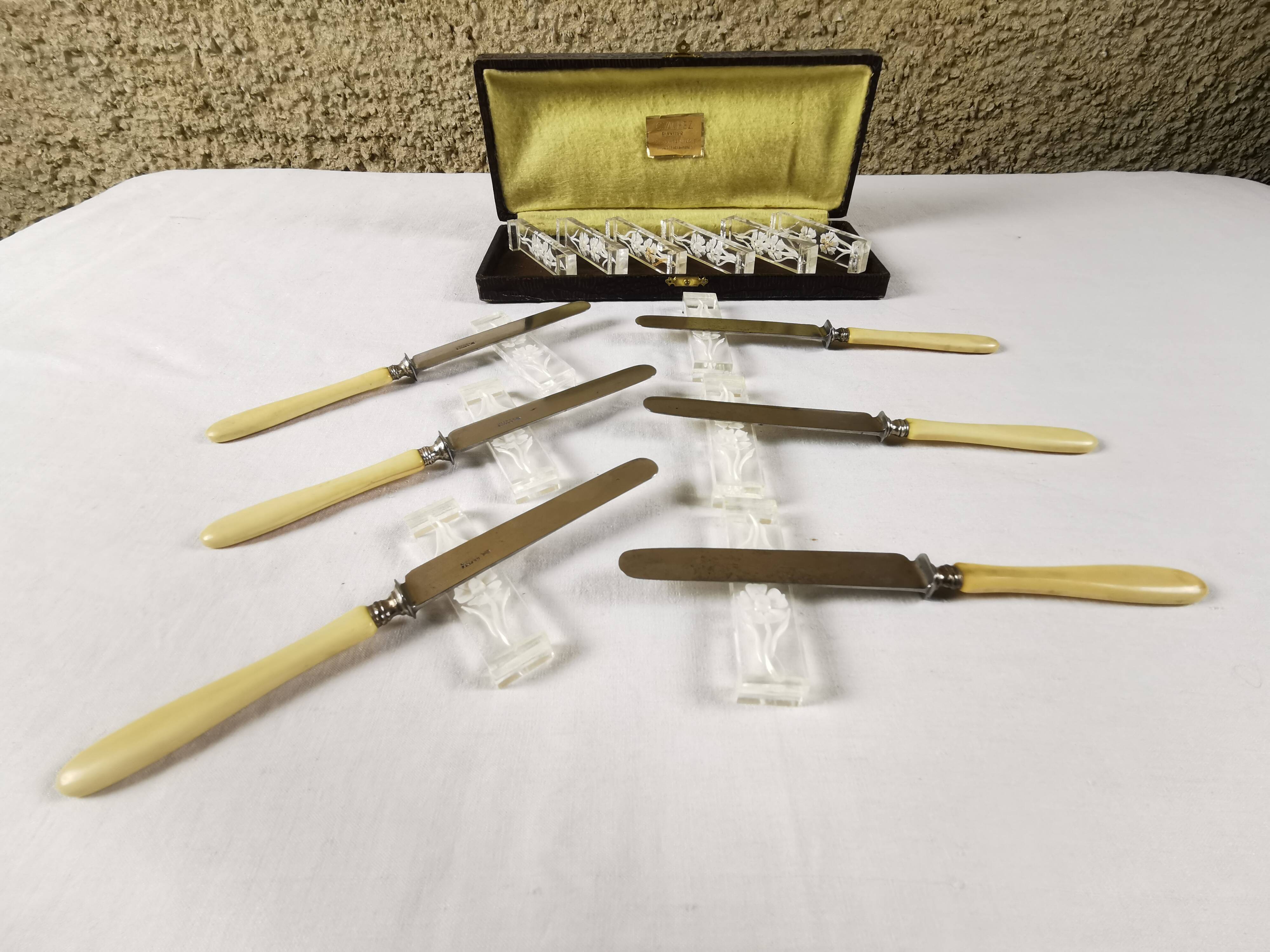Coffret de 12 porte couteaux vintage