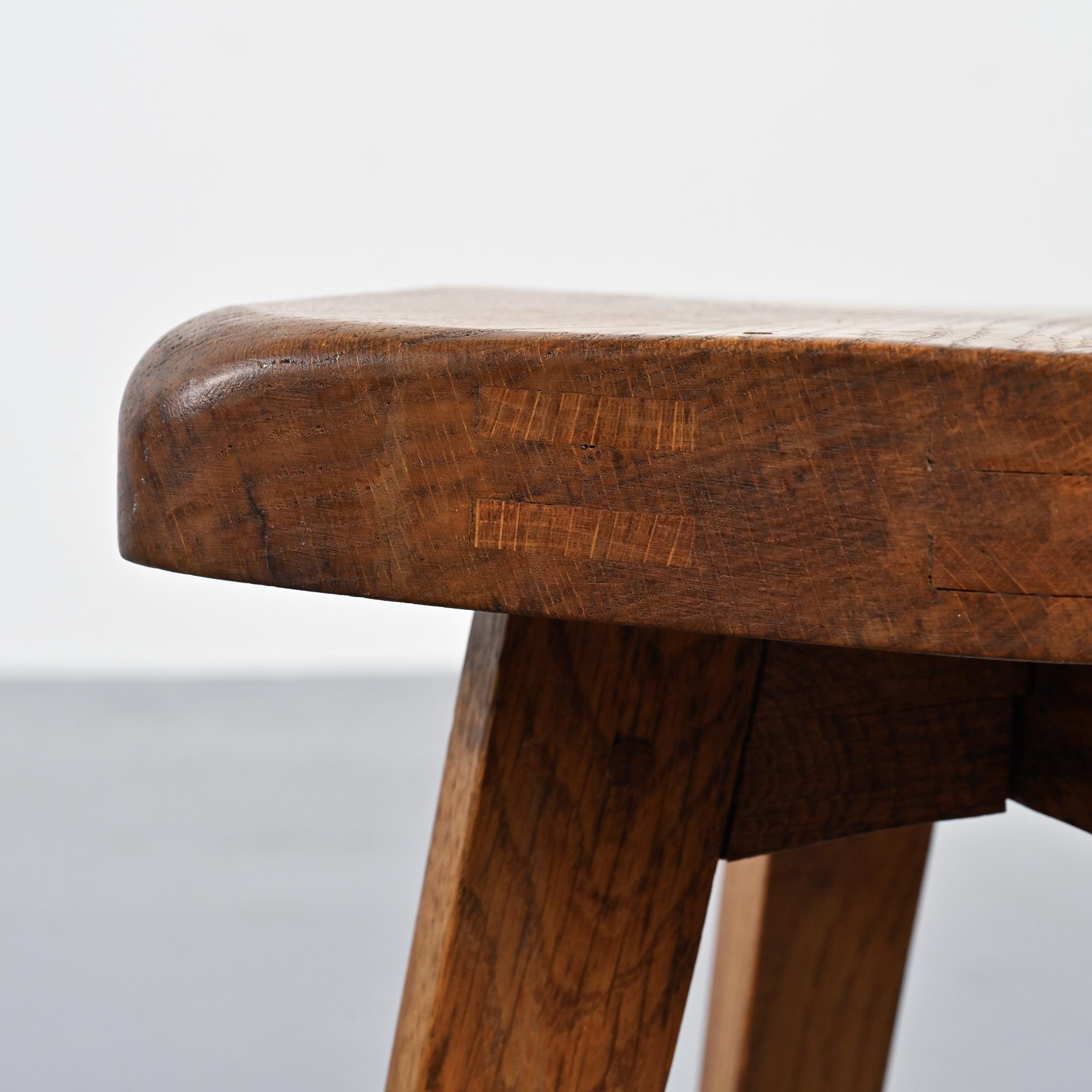 Solid oak stool, French craftsmanship, 1950s.