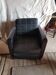 Fauteuil noir en peau