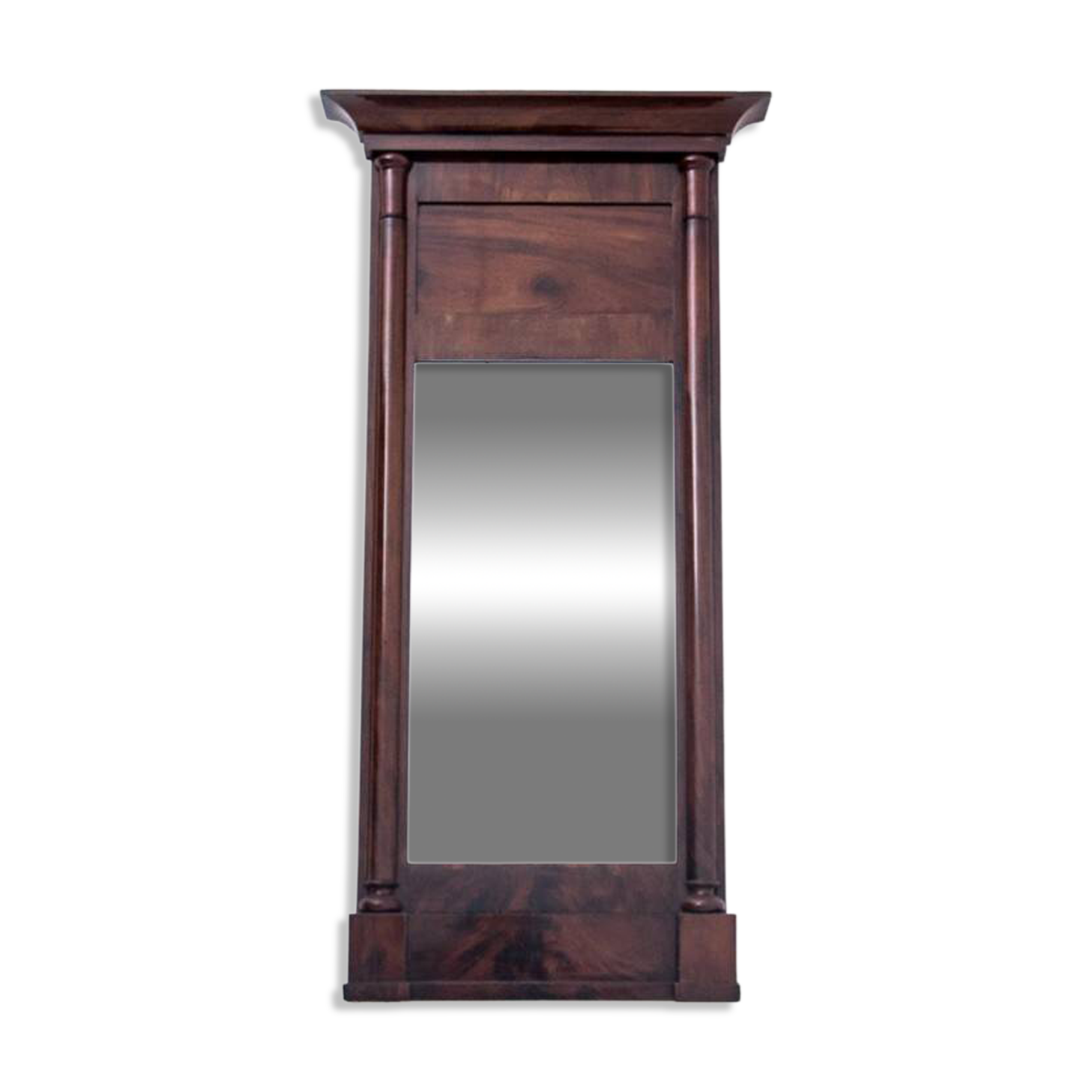 Miroir dans un cadre en acajou, Europe du Nord, XIXe siècle