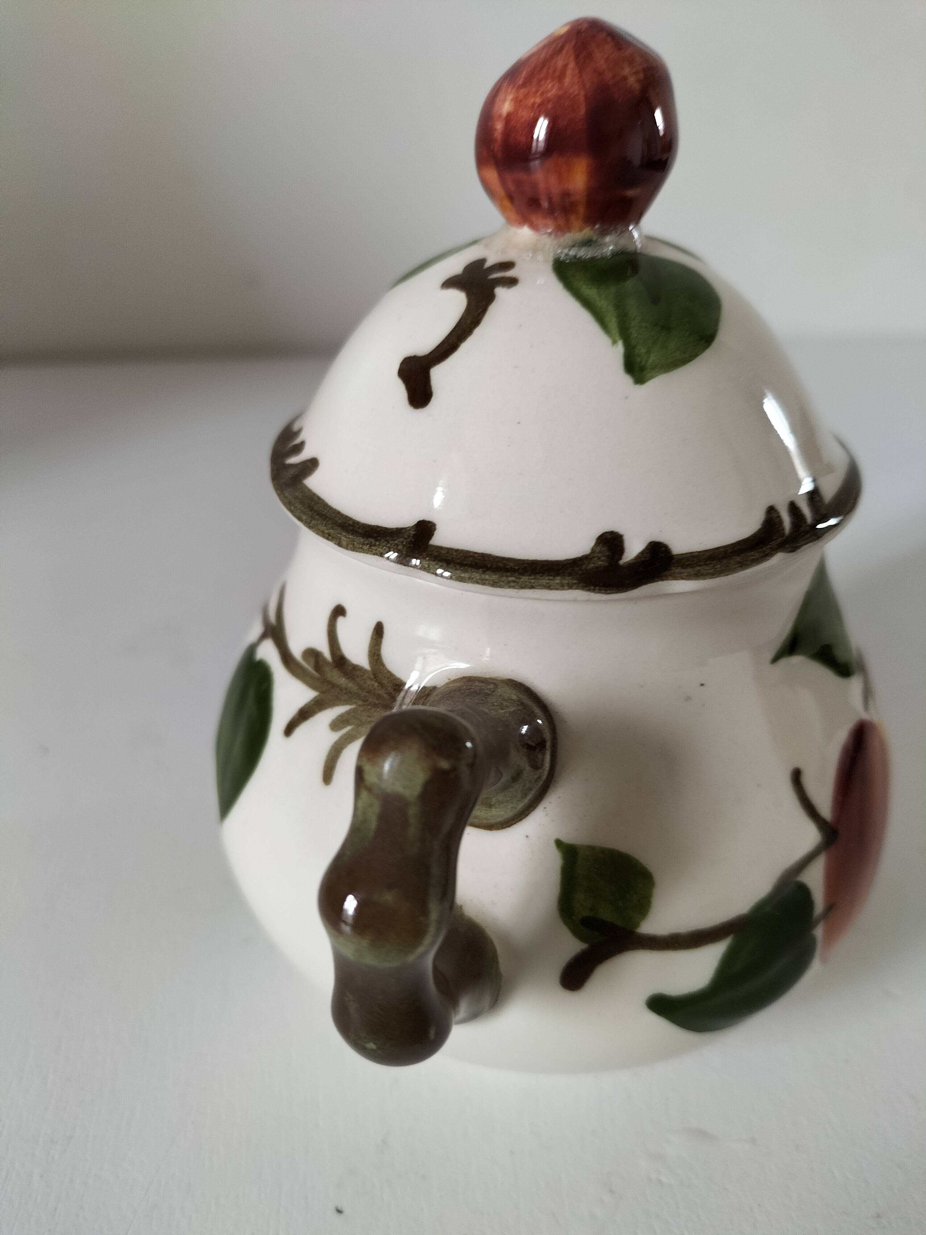 Vintage sugar bowl from the Villeroy & Boch "Ma Pomme" collection