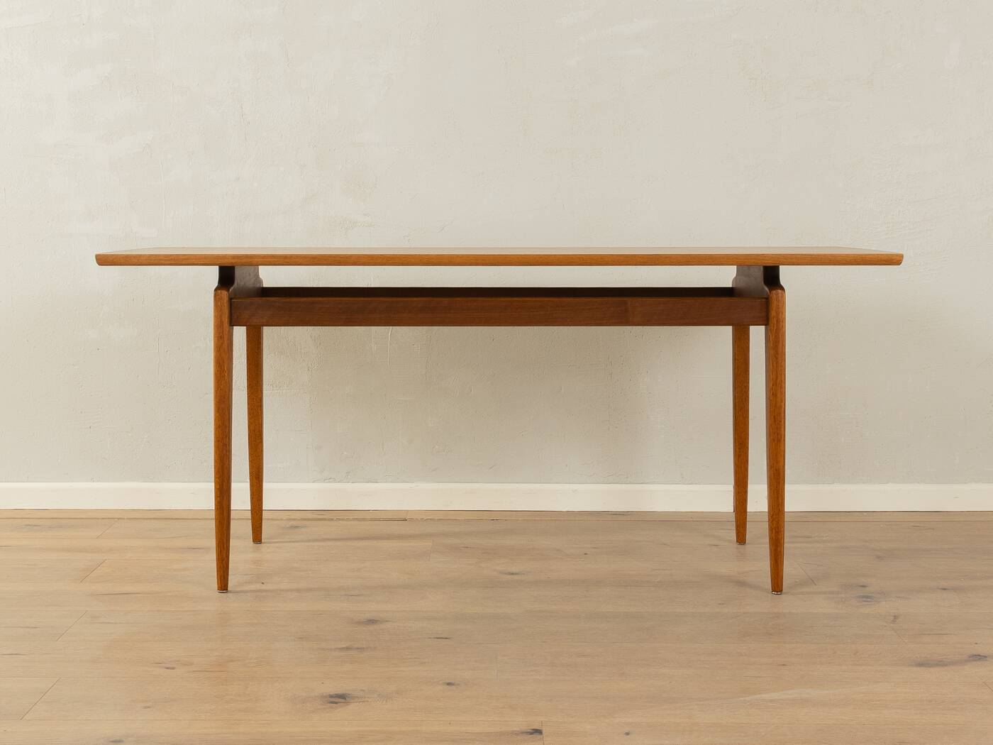 Table basse des années 1960, Wilhelm Renz