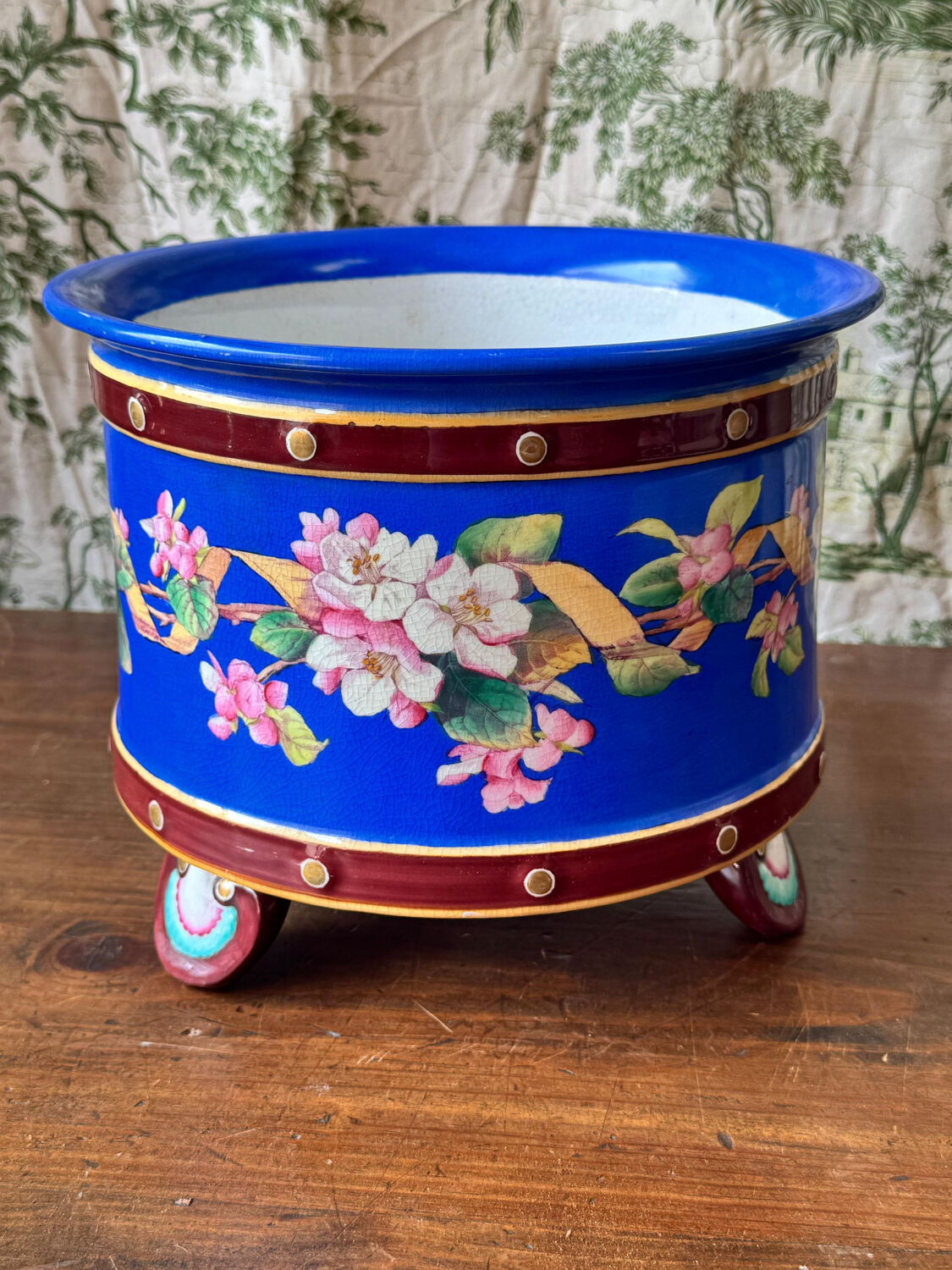 Fine earthenware flowerpot – Minton, circa 1870. 19th century