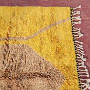 Handmade yellow Berber rug, size 160 x 240 cm