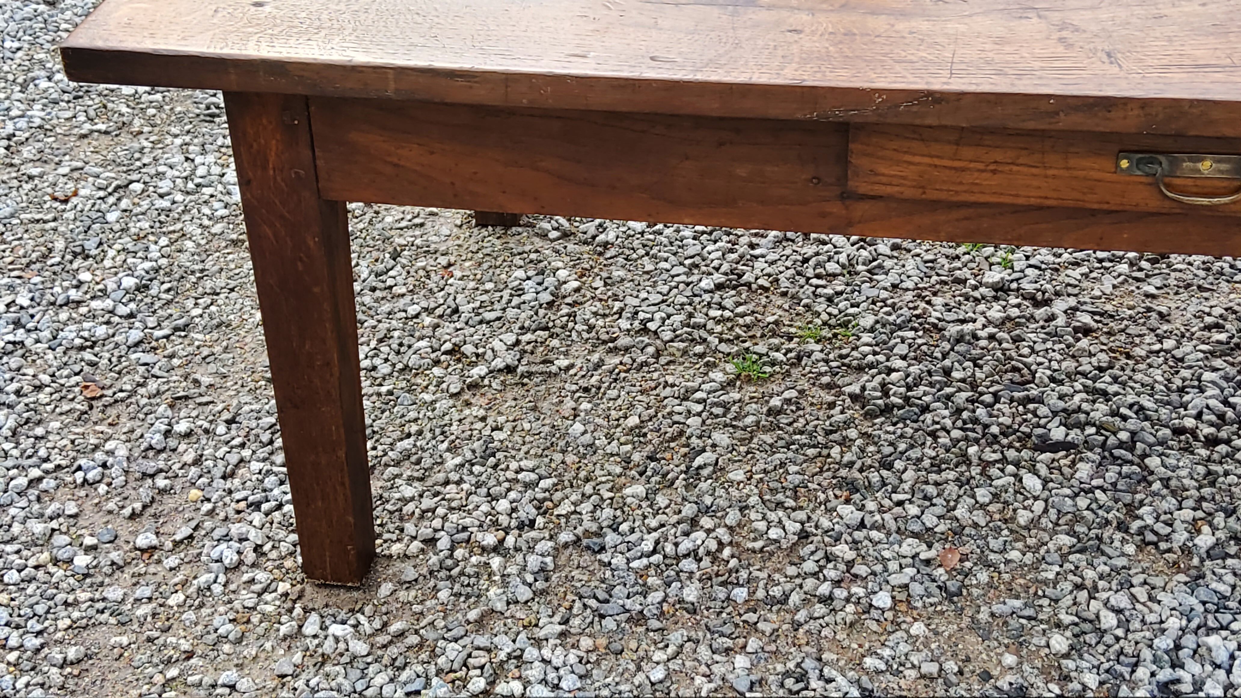 Oak farmhouse coffee table nineteenth century 1 drawer feet bobbins 149cm