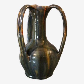 Vase with triple handles in glazed terracotta signed Anne of Brittany