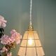 Suspension tulipe vintage en verre blanc et or