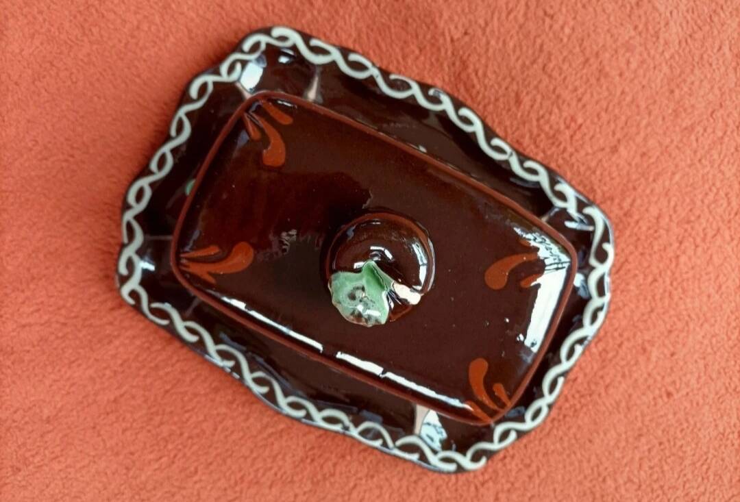 Retro ceramic sugar bowl 💐