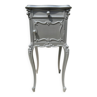 Table de chevet