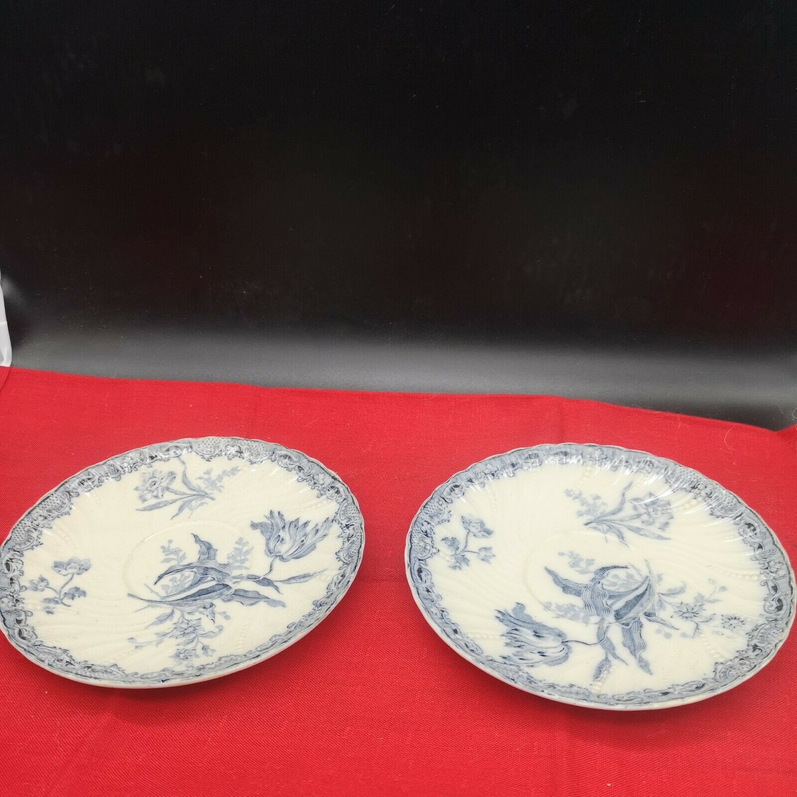 Pair of dessert plate in Sarreguemines earthenware model Fontanges