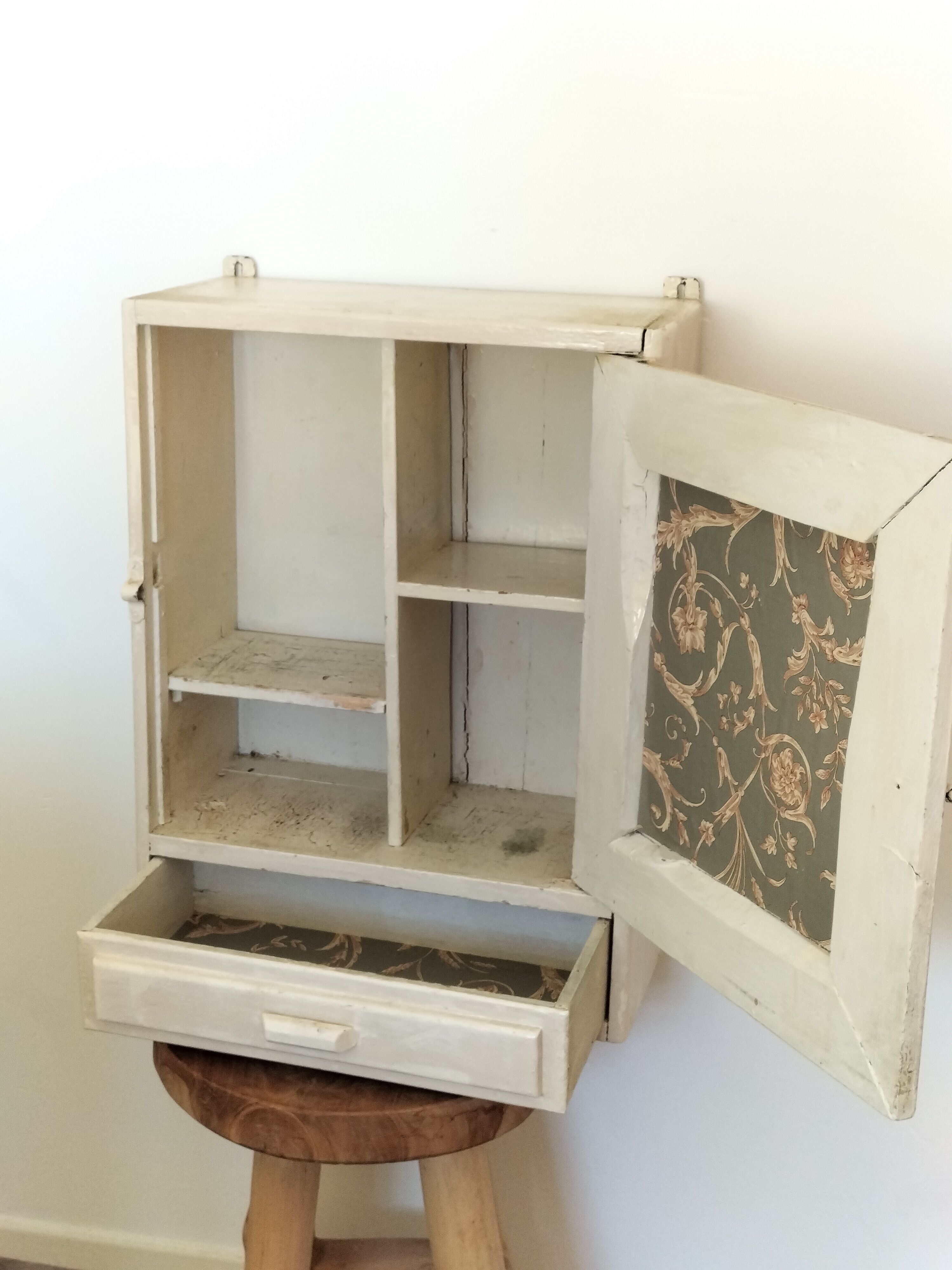 Vintage medicine cabinet