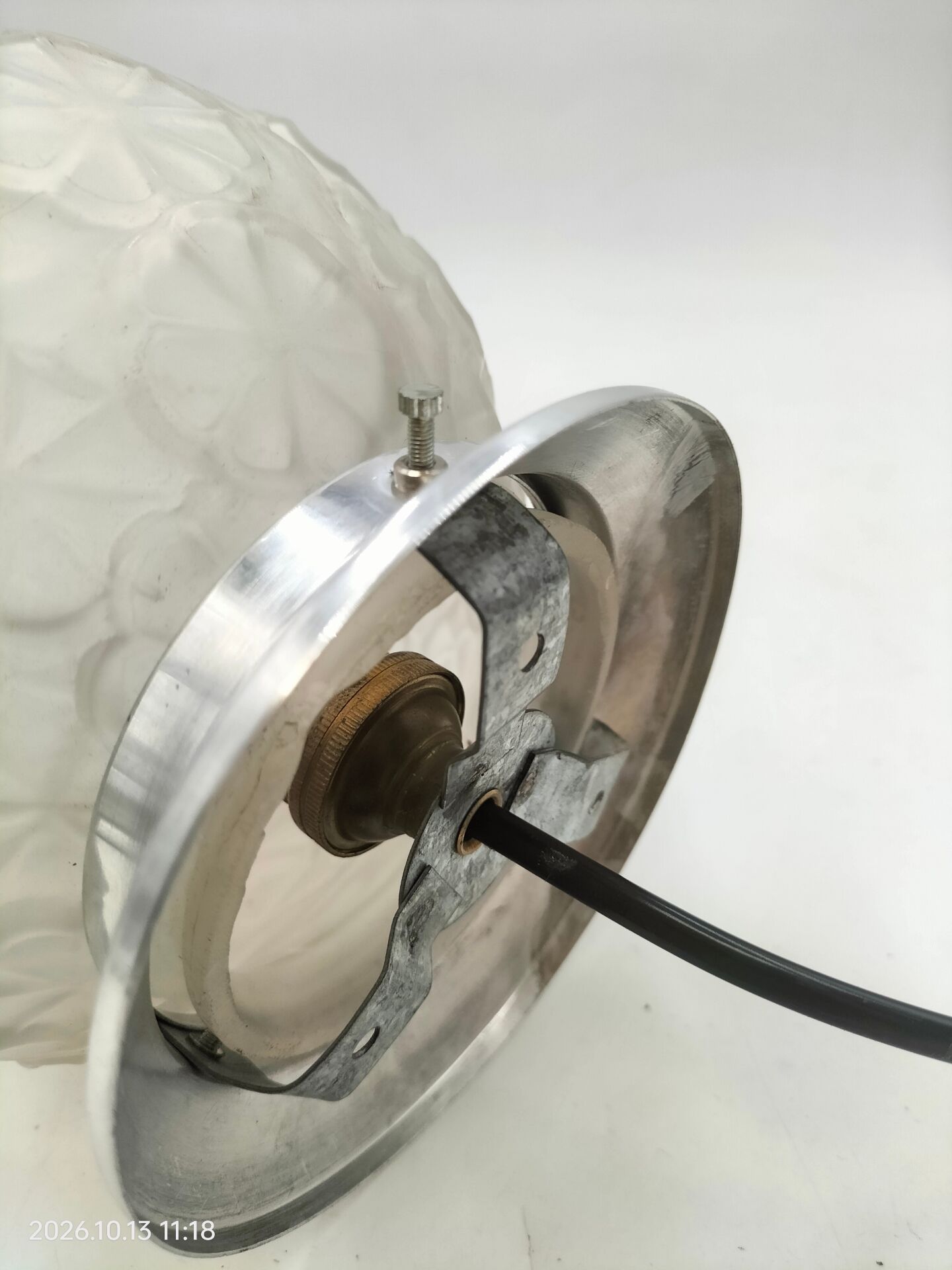 Ball ceiling light