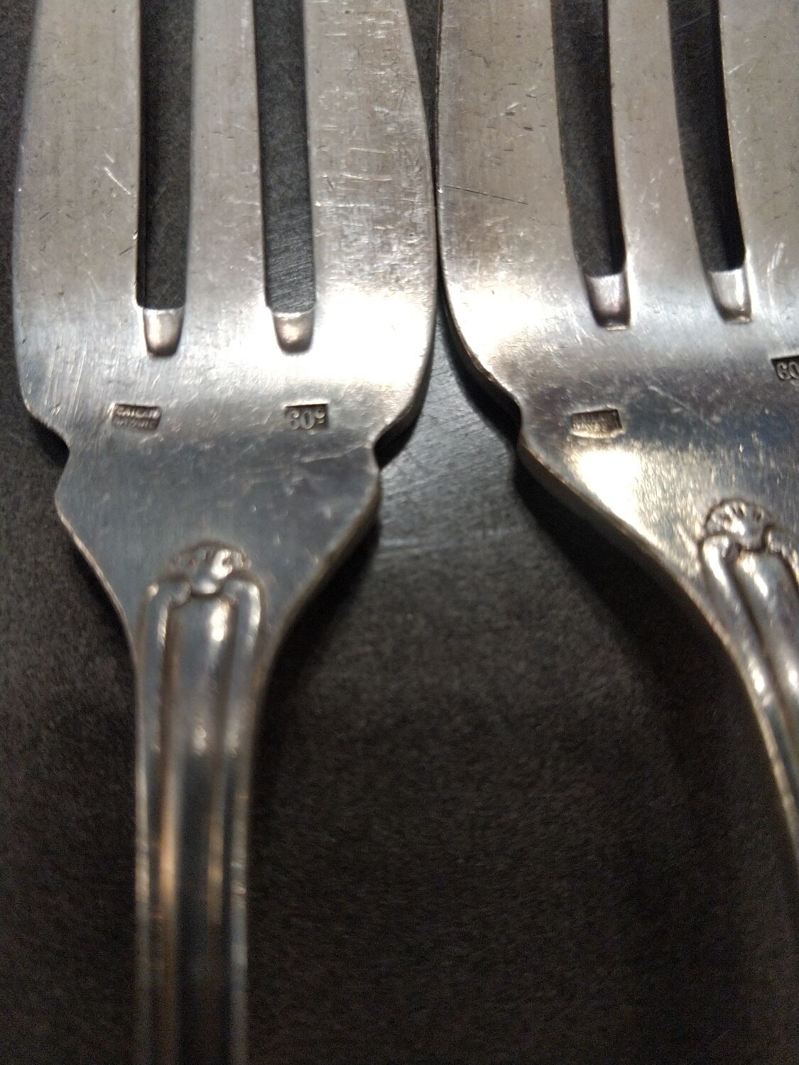 16-piece silver-plated fish set