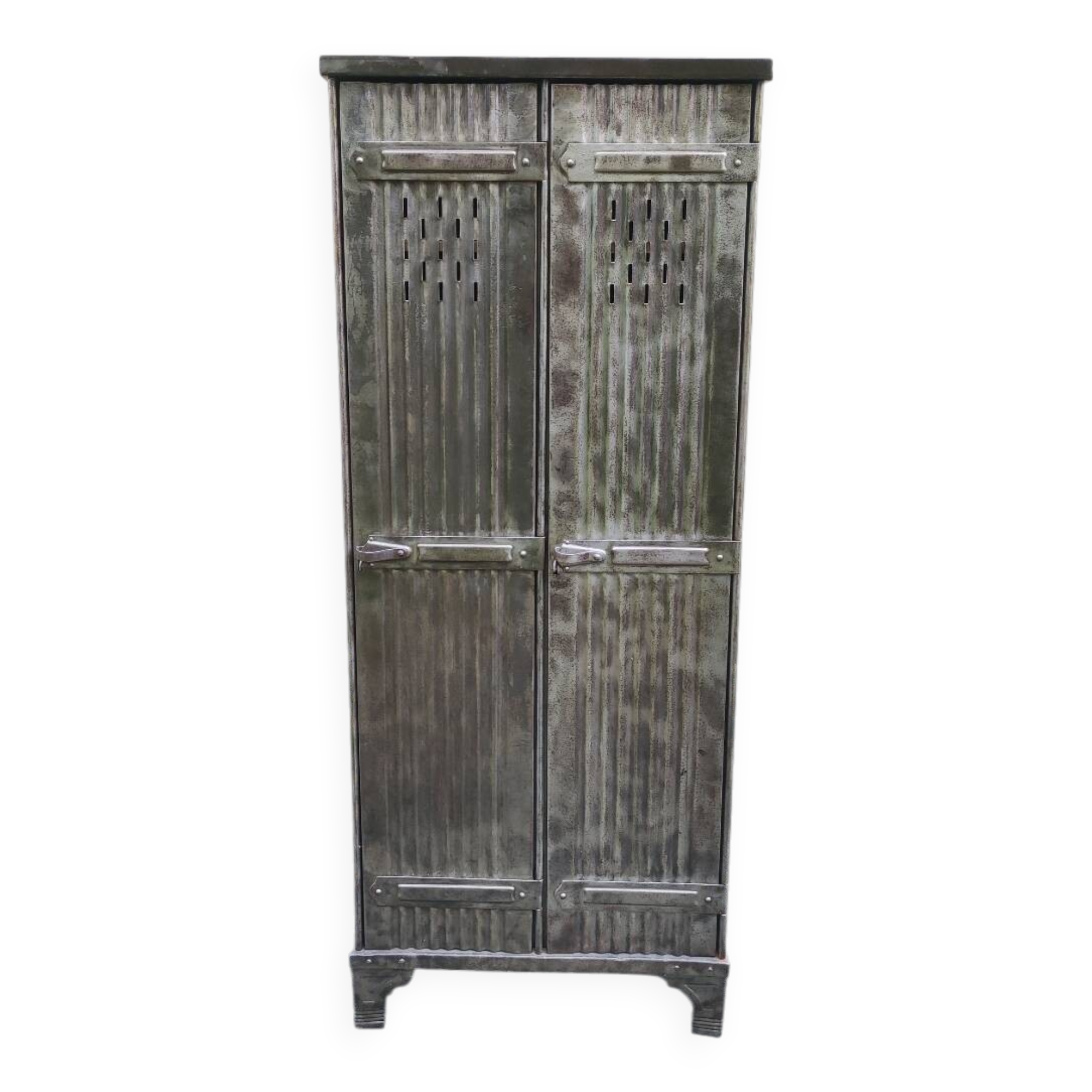 Straford Locker Room