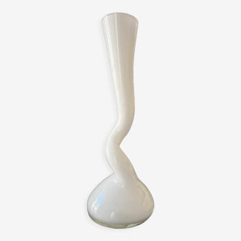 Vase opaline