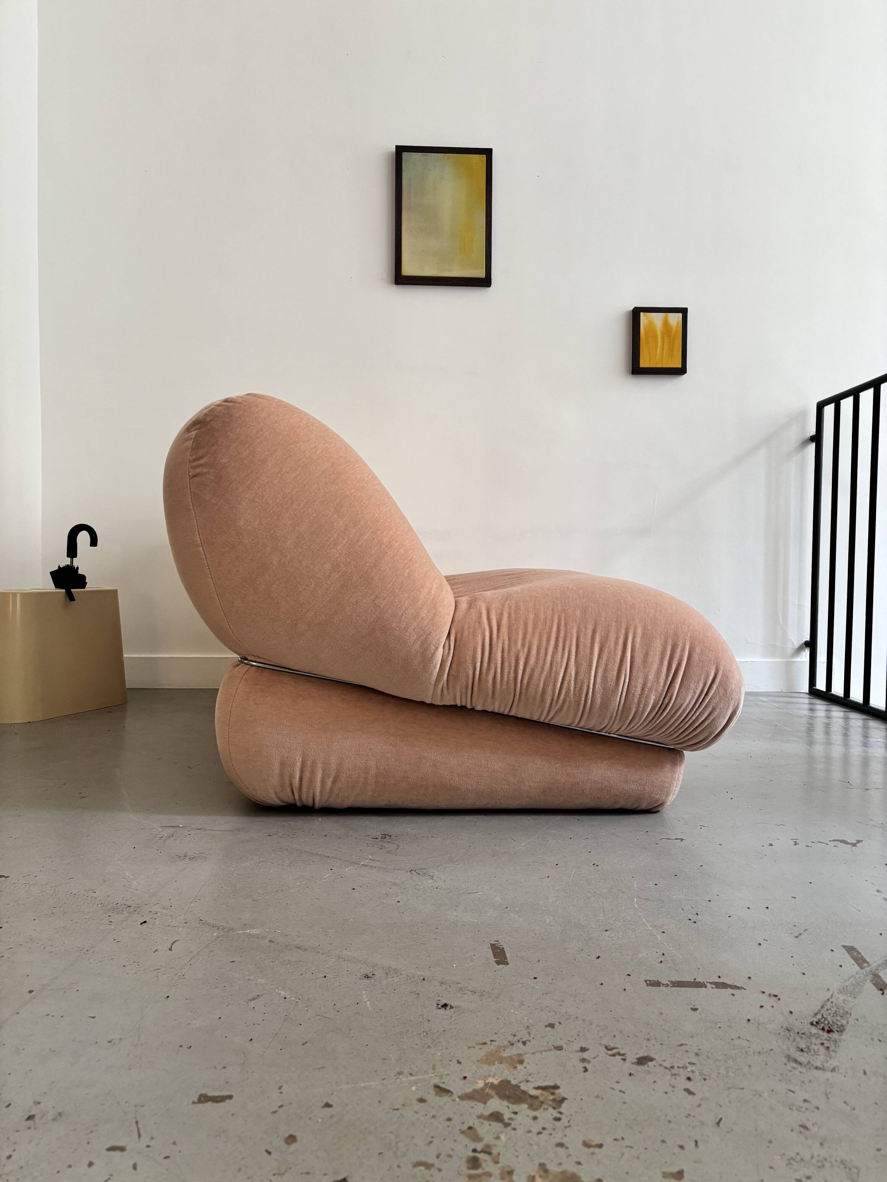 Steiner sofa and pouf